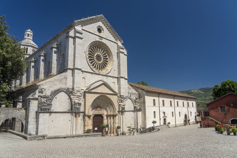 Abbazia di Fossanova