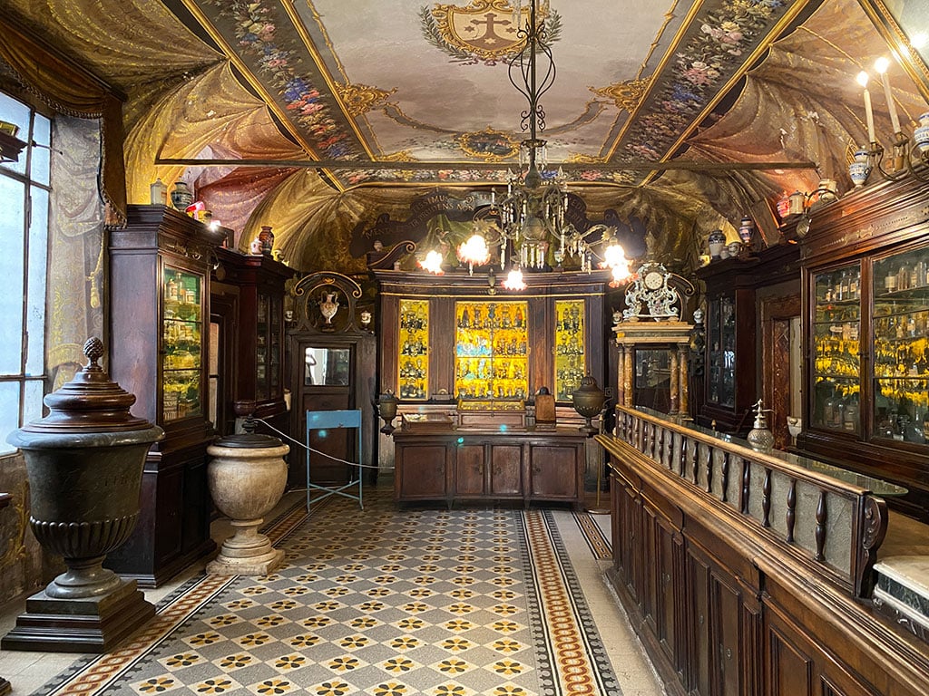 Antica Farmacia di Santa Maria della Scala